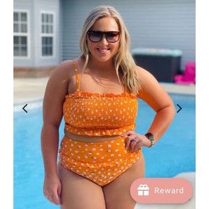 Womens Sz XL Orange White Flowers Swimsuit 2 Piece Ruffles Ruched